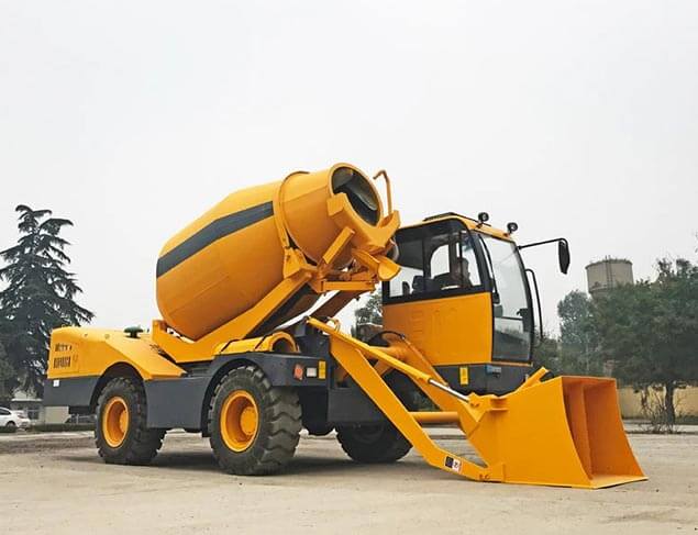Self Loading Concrete Mixer
